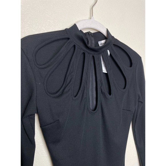 Grayscale Small Neckline-Cutout Bodycon Dress Black Ribbed Keyhole Stretch Sexy - Picture 4 of 12